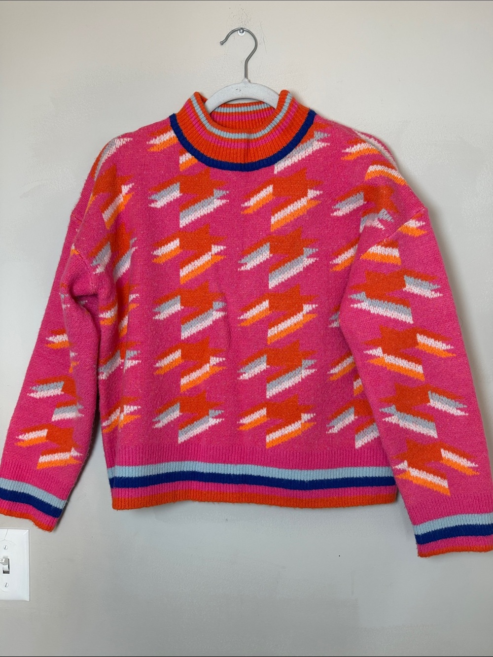 THML Hot Pink Geometric Turtleneck Sweater. Size Medium